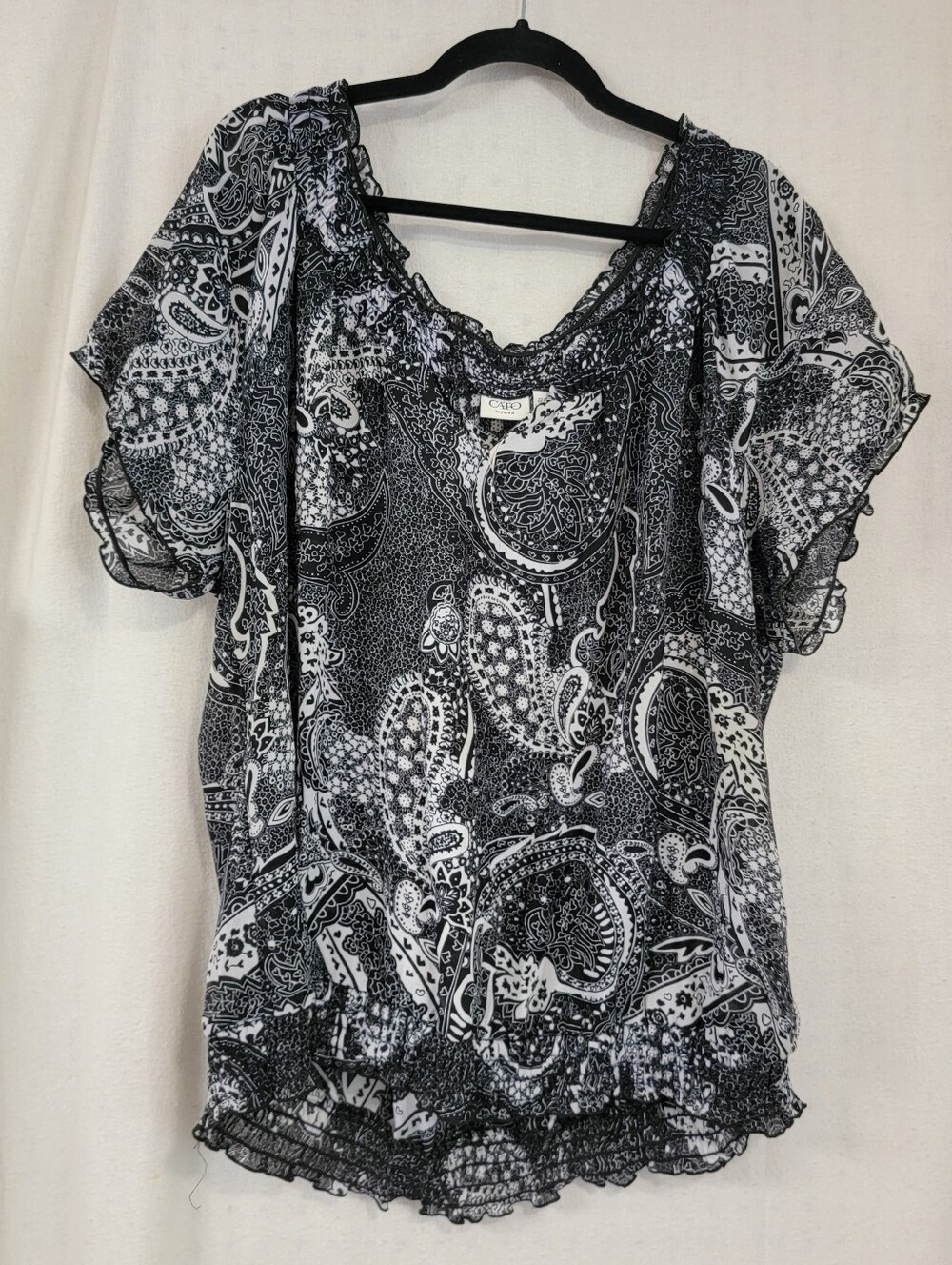 Cato Black & White Paisley Ruffled Short Sleeve Blouse